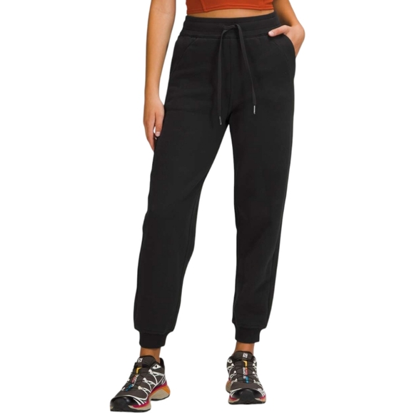 lululemon athletica Pants - Lululemon Scuba Relaxed High-Rise Jogger Athleisure Women 6 Pull On Cotton Black